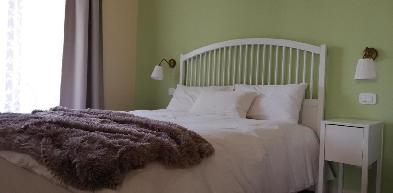 Il Melograno Bed & Breakfast การ์ดา ภายนอก รูปภาพ